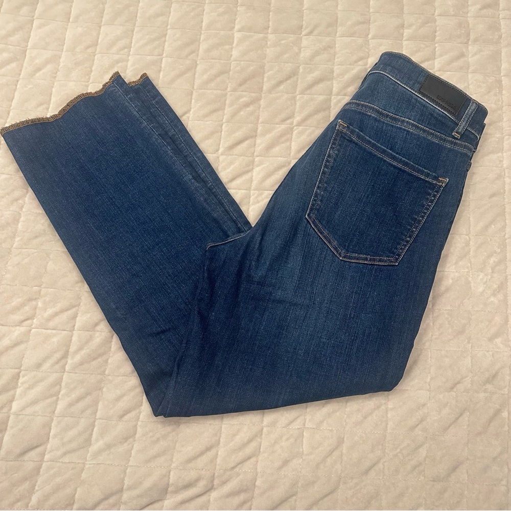 Express Women’s Dark Blue Straight-Leg Jeans